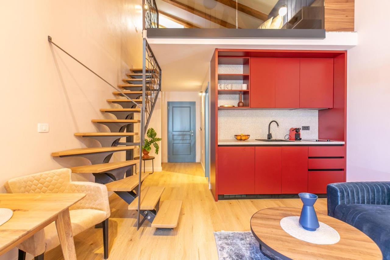 Jupiter Center Apartments بولا المظهر الخارجي الصورة